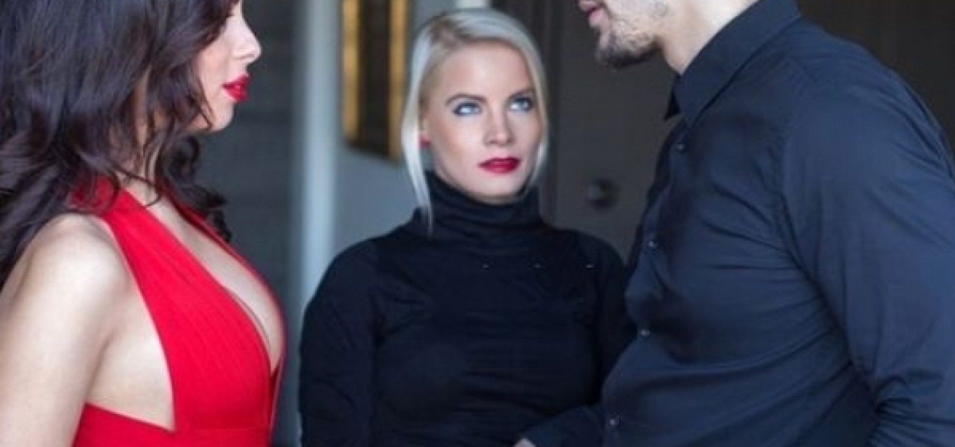 Ερωτικό τρίο με άλλη γυναίκα