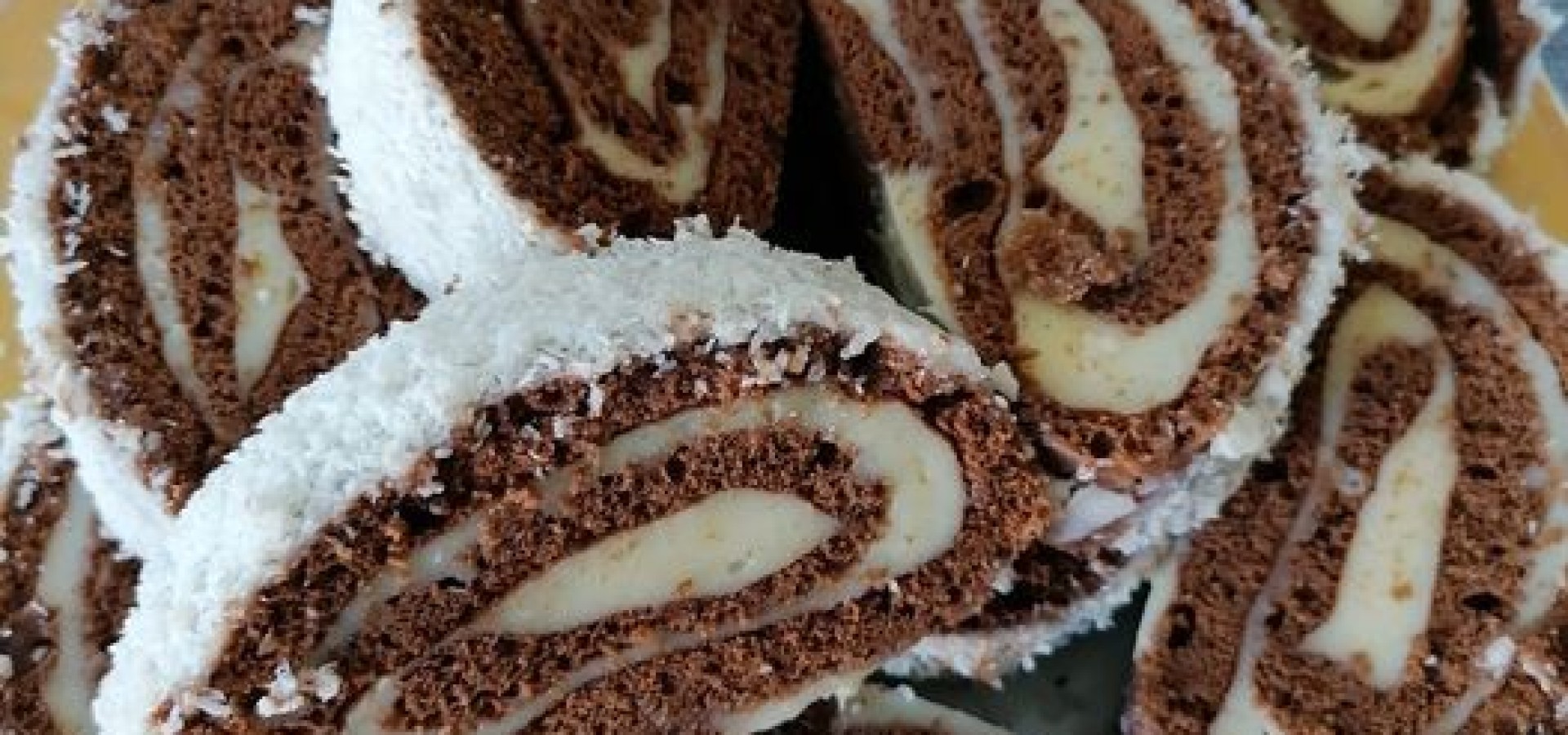 Ρολό με κρέμα σοκολάτας