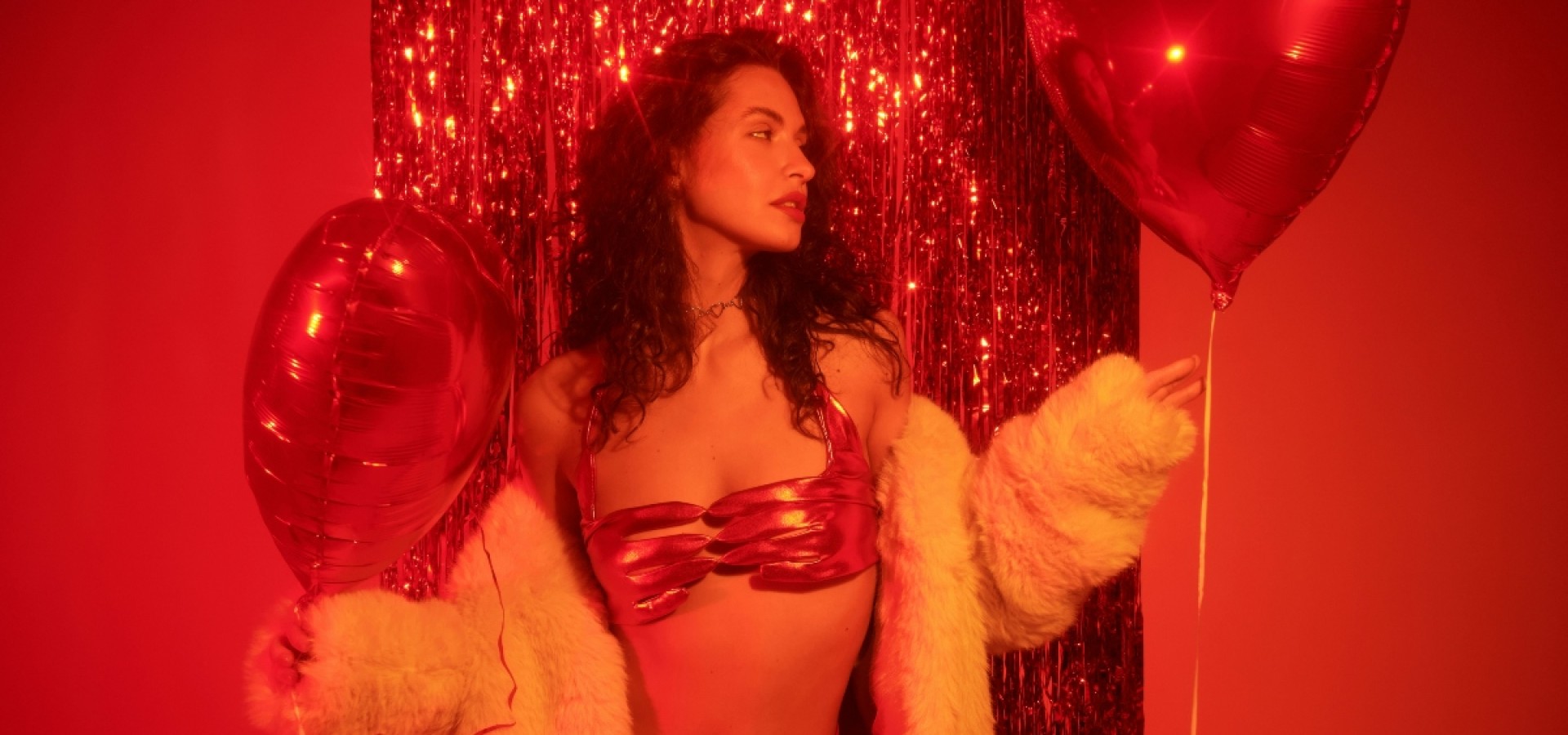 Ο πραγματικός λόγος που κάνεις λιγότερο σεξ στις γιορτές