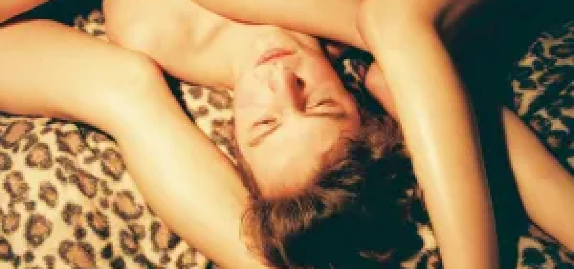 Πώς να Κάνεις Σχέση με Ζευγάρι: Ένας Οδηγός για Αρχάριους