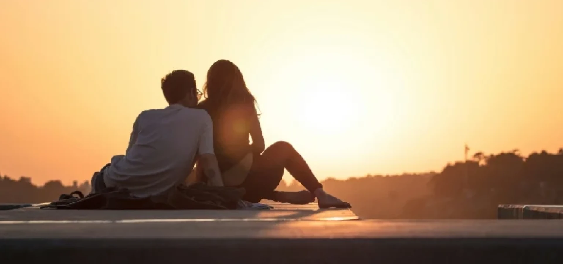 The Quiet Loneliness of Being the Strong One in Relationships