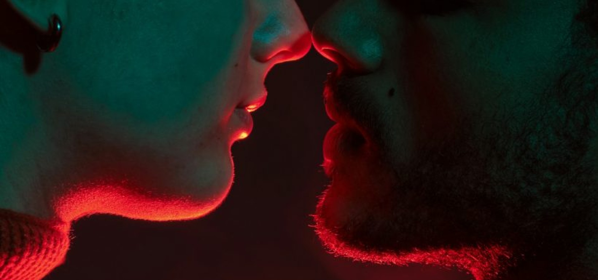 Θα πήγαινες πρώτο ραντεβού σε s#x club;