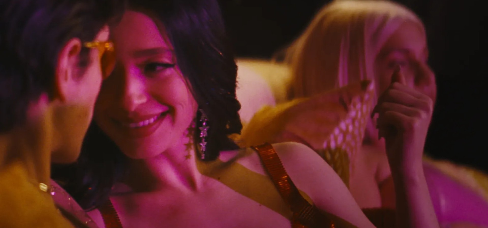 Τι είναι σκανδαλώδες σήμερα;  