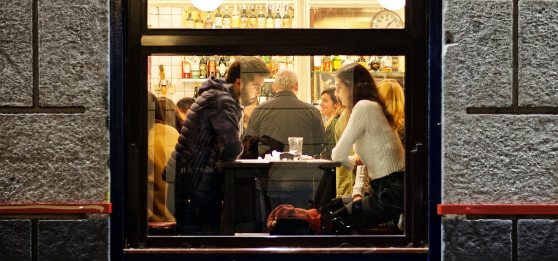 Ποτέ μην αφήνεις μια γυναίκα να γυρνάει σπίτι ασυνόδευτη