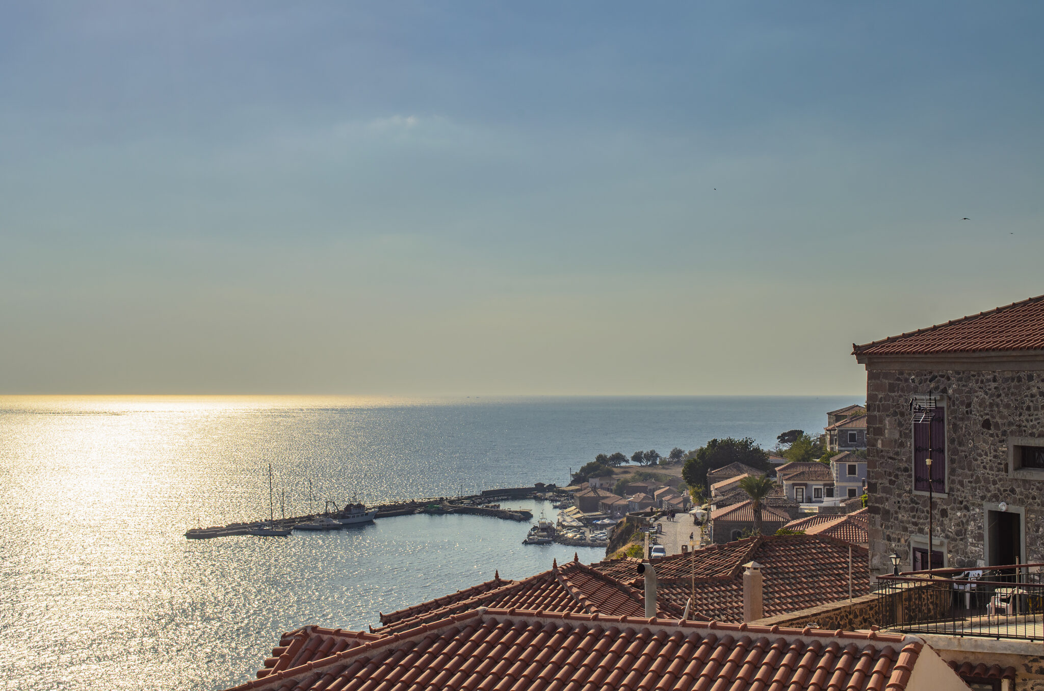 Στα μονοπάτια της λάβας