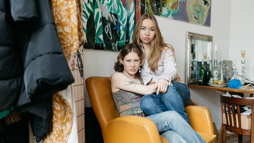 Είμαστε Πολύ Κουρασμένες για Σεξ