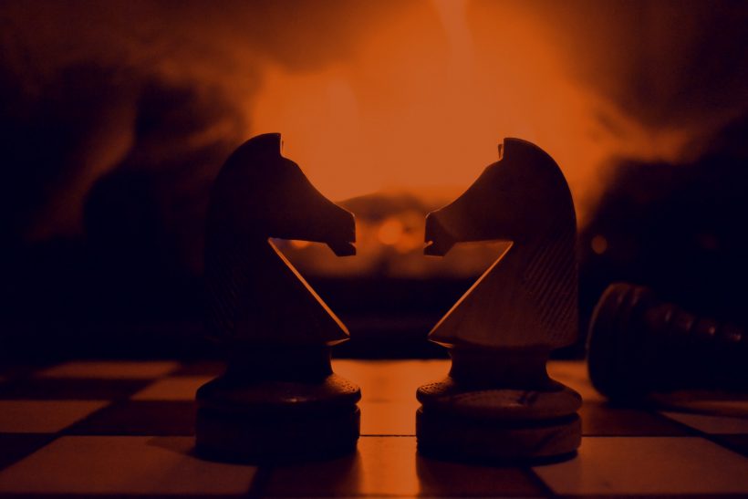 Να σε γδύσω παίζοντας μια παρτίδα σκάκι