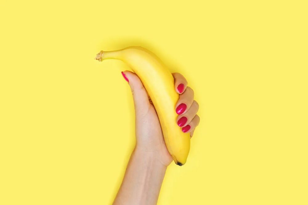 Hand Job: Η πιο υποτιμημένη σεξουαλική πράξη και γιατί πρέπει να την ξαναβάλεις στο παιχνίδι