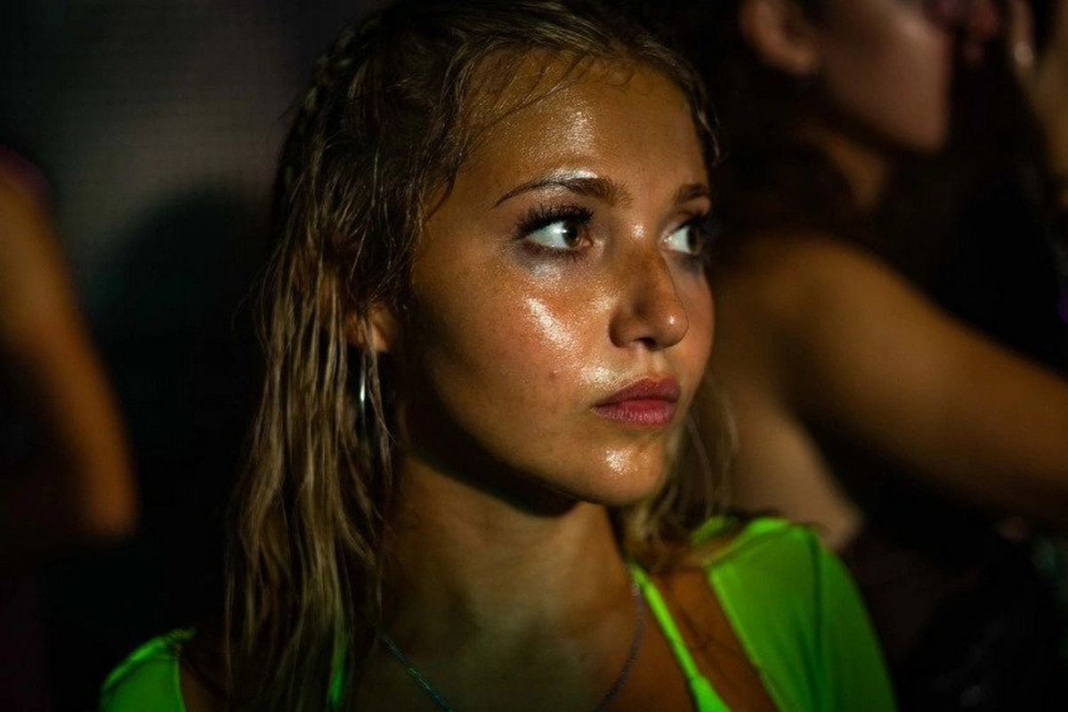 Τα αντικαταθλιπτικά ρίχνουν τη λίμπιντο της Gen Z στα τάρταρα. Τι γίνεται τώρα;