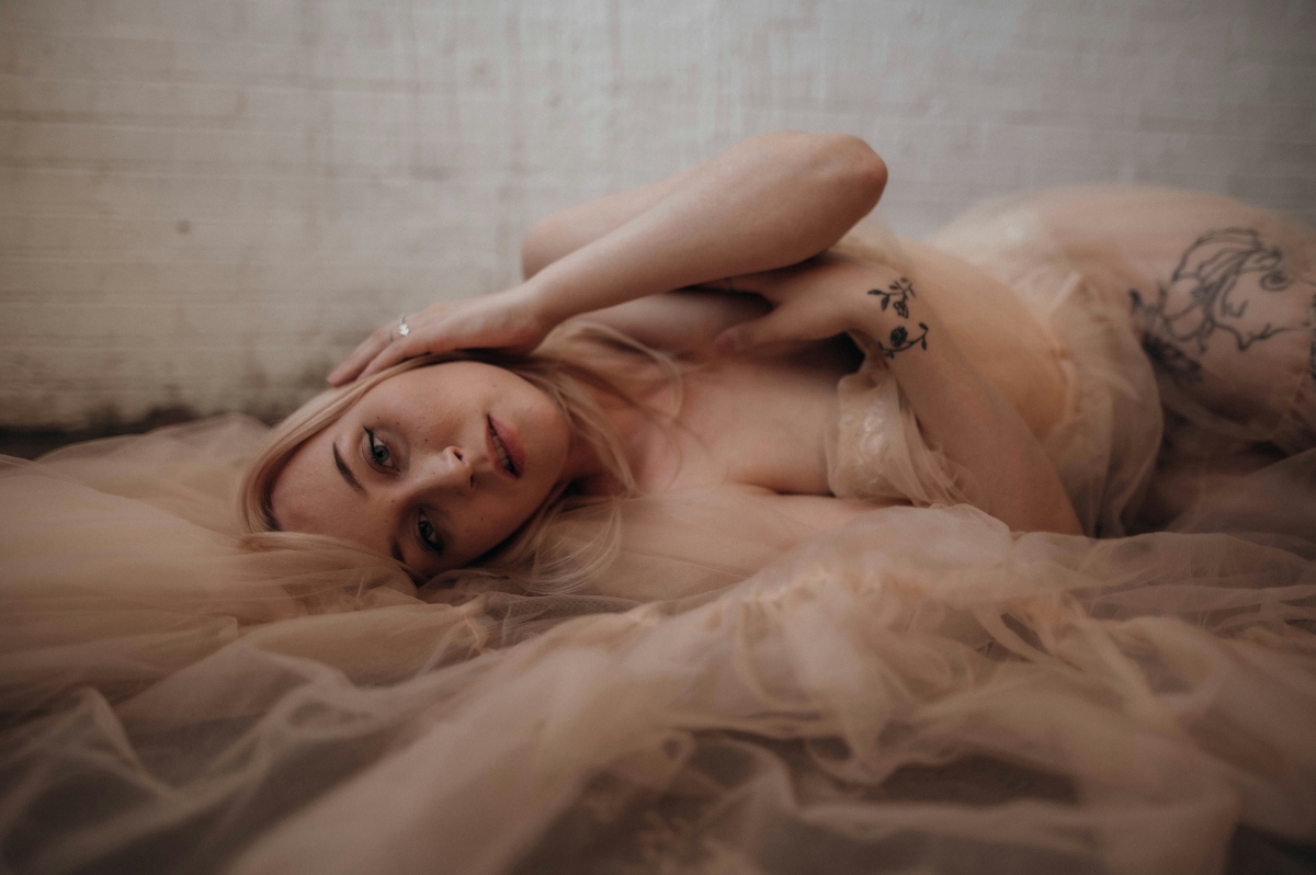 Άγχος επίδοσης στο σεξ: Τι να κάνεις αν η πίεση μπαίνει εμπόδιο στην απόλαυσή σου