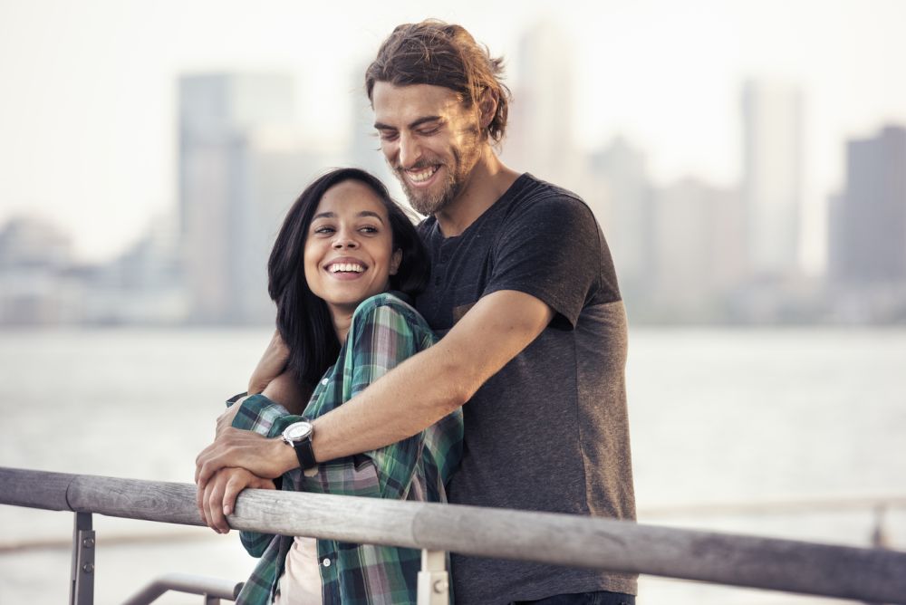 16 σημάδια που με έκαναν να συνειδητοποιήσω ότι κουβαλούσα όλο το συναισθηματικό βάρος στη σχέση μου