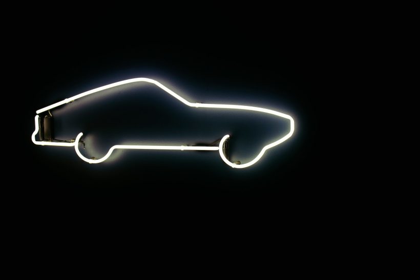 5 στάσεις για να σε πάρει στο πίσω κάθισμα του αυτοκινήτου