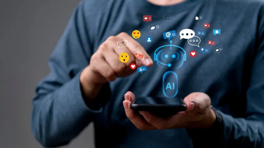 Chatbot ερωτικοί σύντροφοι «τέλος» στην Κίνα – Οι αντιδράσεις των χρηστών