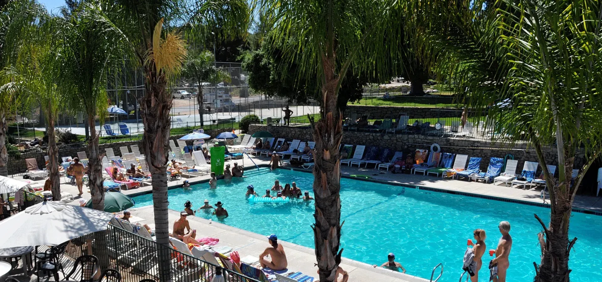 Robbery disrupts nudist Summer Games at Glen Eden	